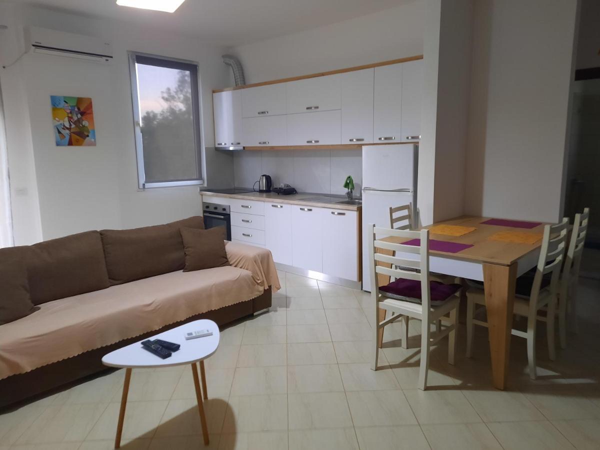 Antea 1-2 Apartment